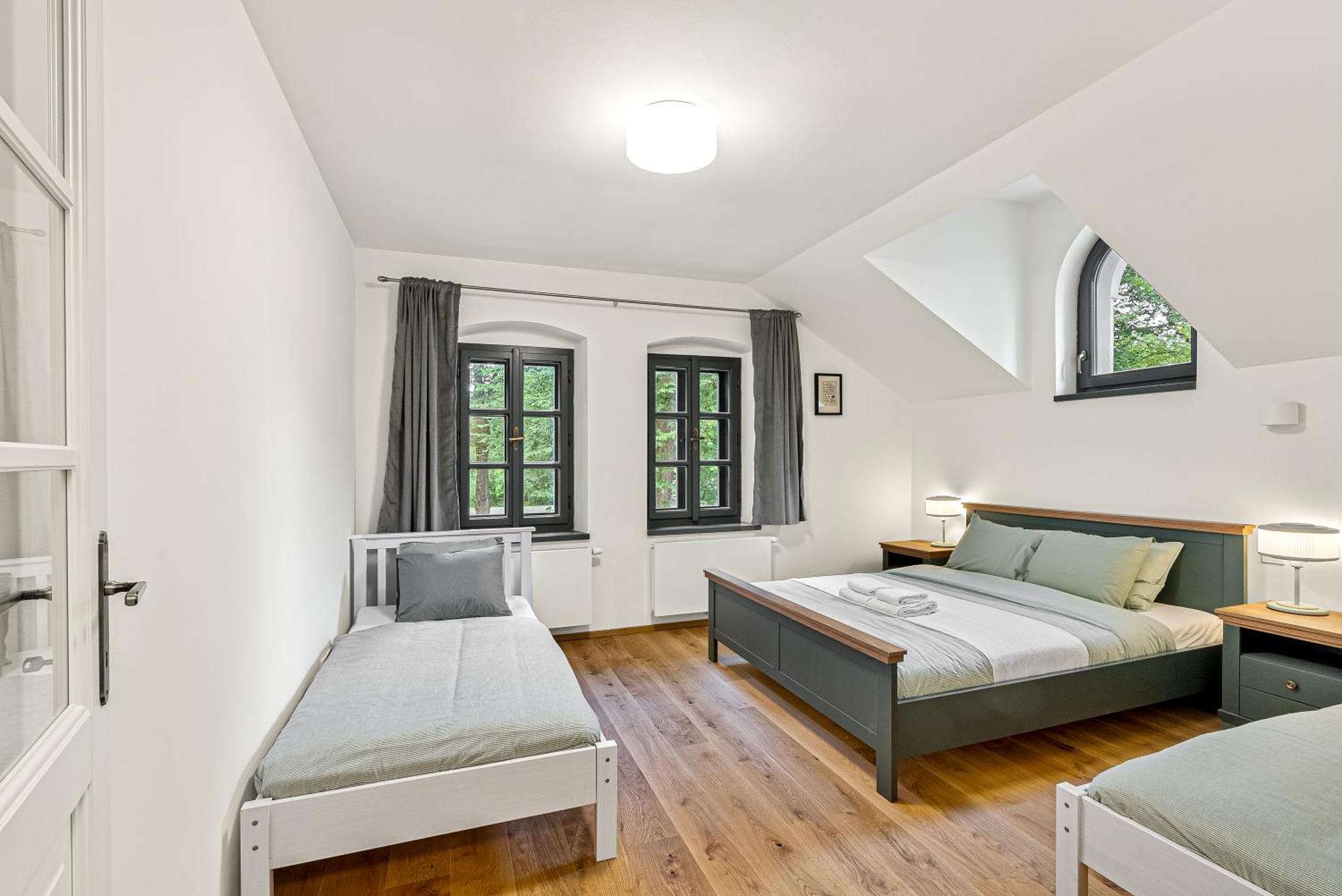 Vyletni Restaurace Rudolfov Hotel Jindřichŭv Hradec Ngoại thất bức ảnh