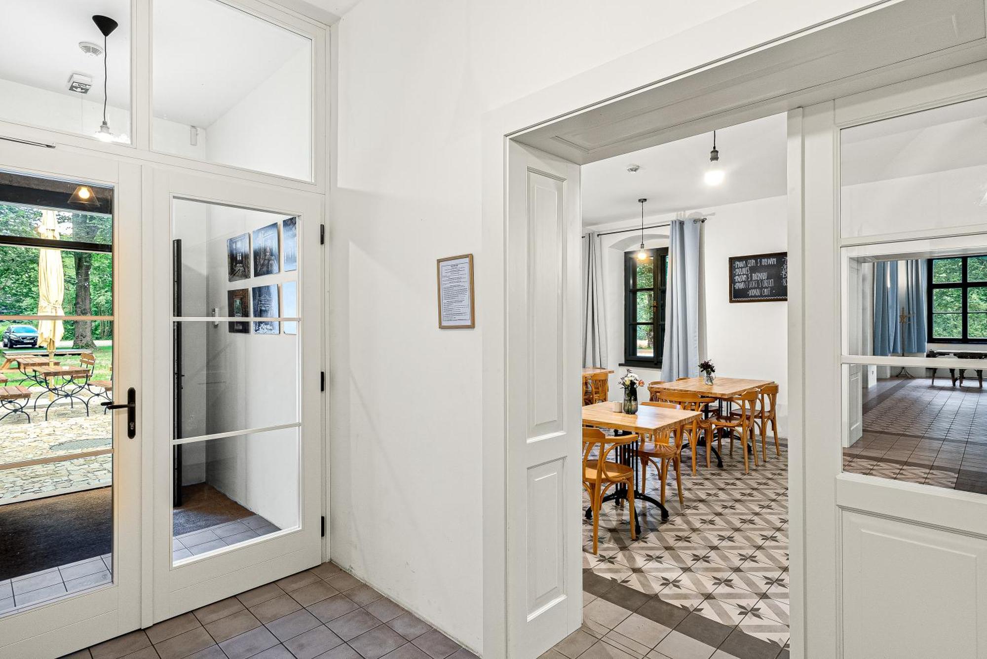 Vyletni Restaurace Rudolfov Hotel Jindřichŭv Hradec Ngoại thất bức ảnh